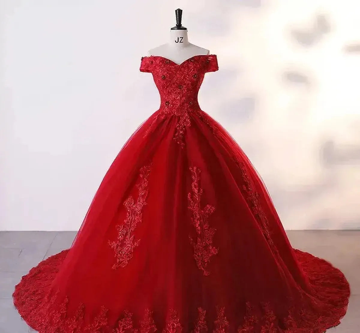Ashley Gloria Princesse-Saylana
