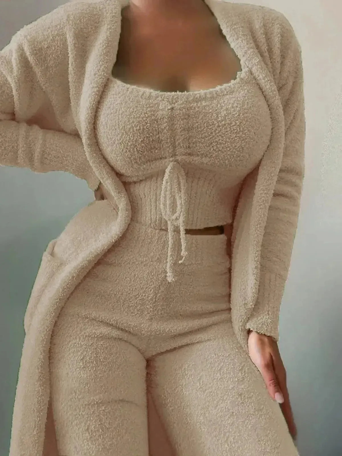 Cardigan Laçage + Top + Pantalon Douillet-Saylana