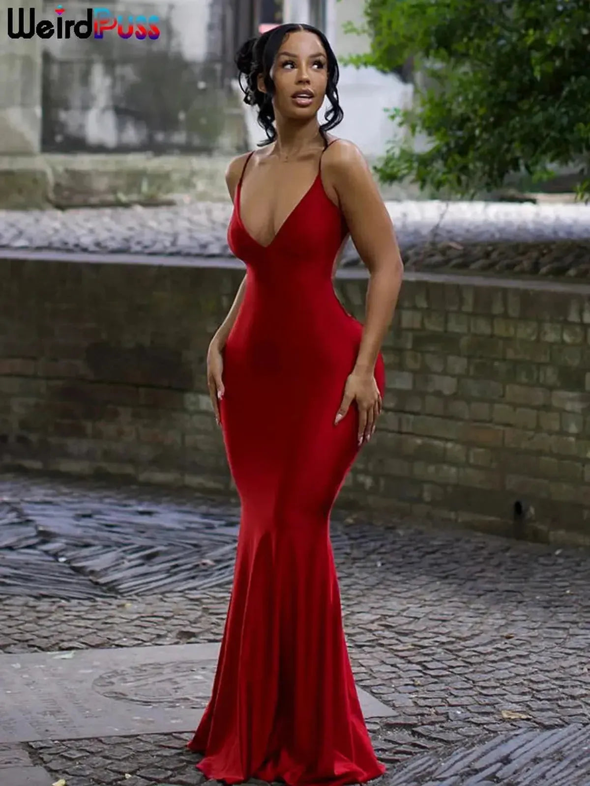 Coquette Bodycon V-Neck Chic-Saylana