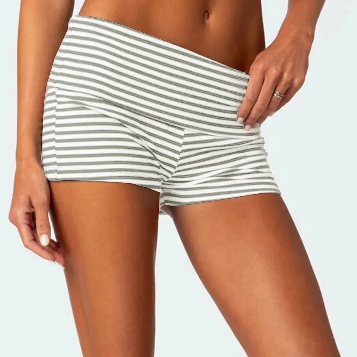Coupe taille basse repliée pour look chill-Saylana