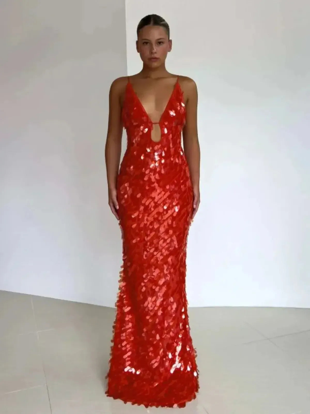 Gown Glamour : Dos Nu & Taille Haute-Saylana