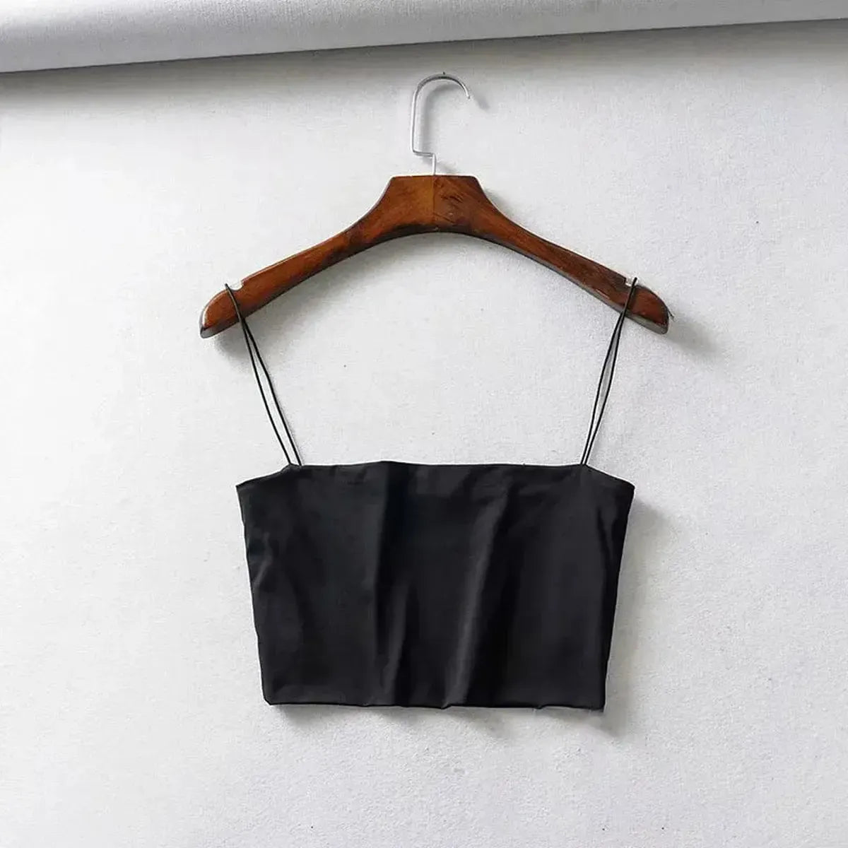 Look estival ajusté au style minimaliste-Saylana