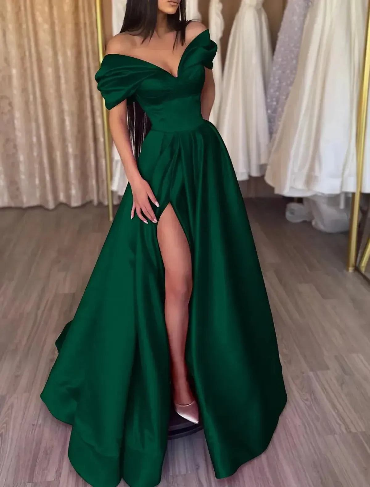 Robe Satinée Fendue Off Shoulder-Saylana