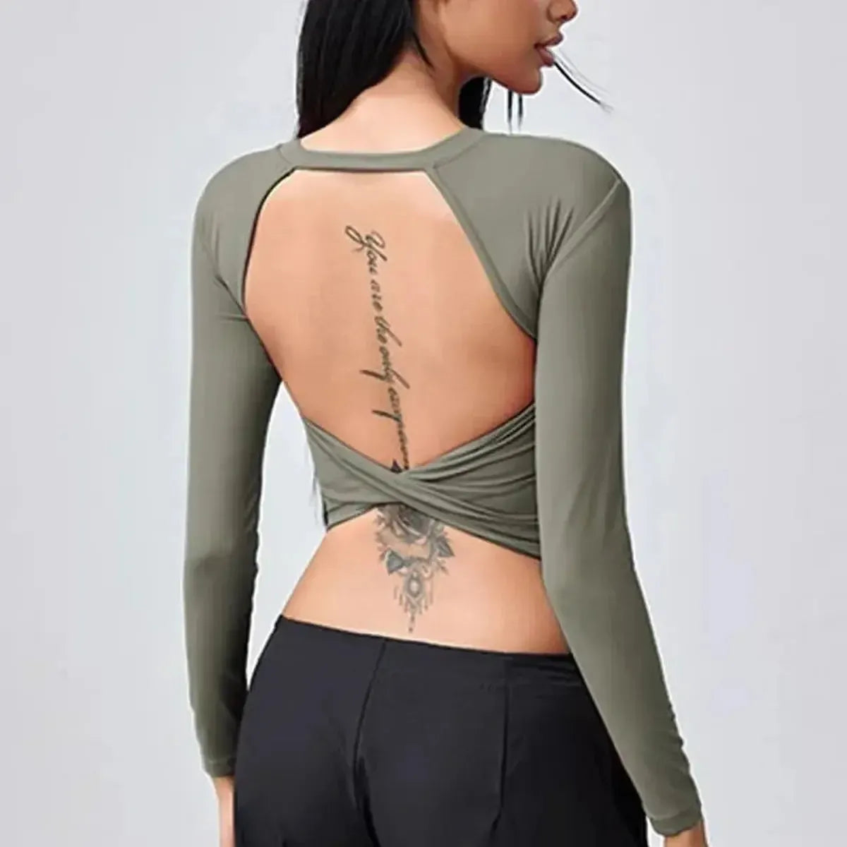 Top Yoga Dos Ouvert-Saylana