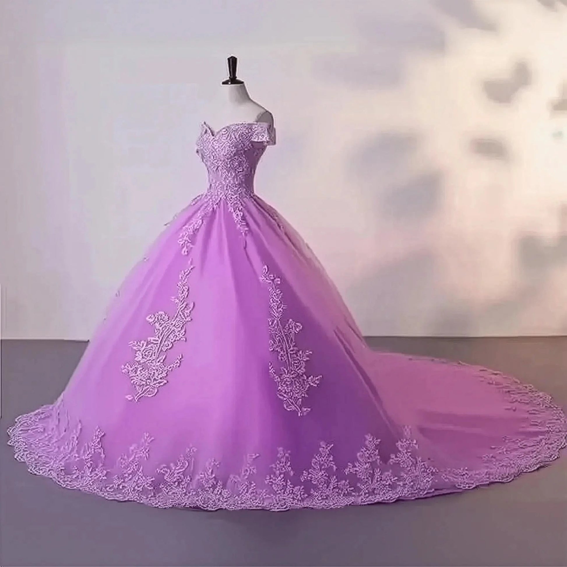 Ashley Gloria Princesse - Saylana