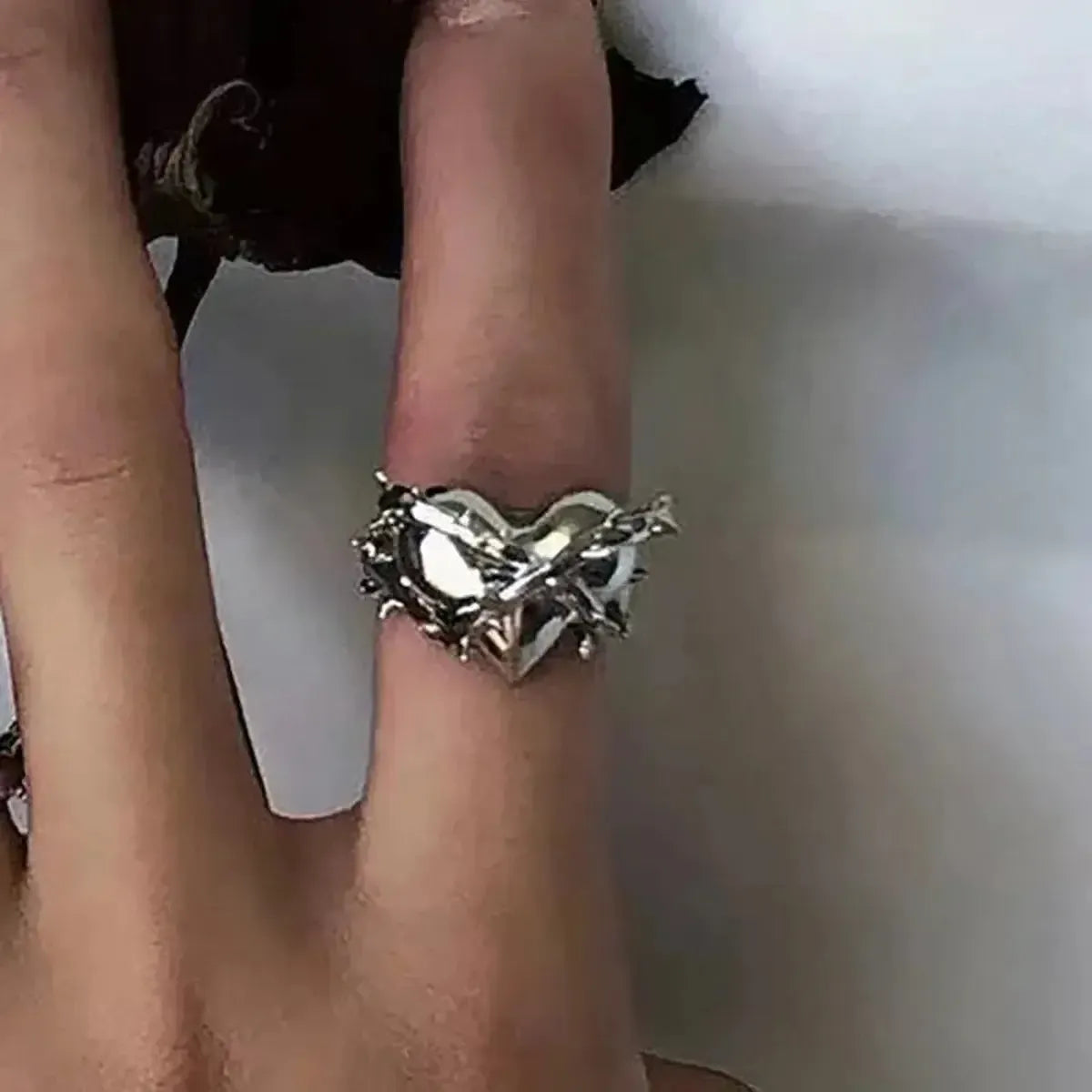 Bague Serpent Ouverte Gothique-Saylana