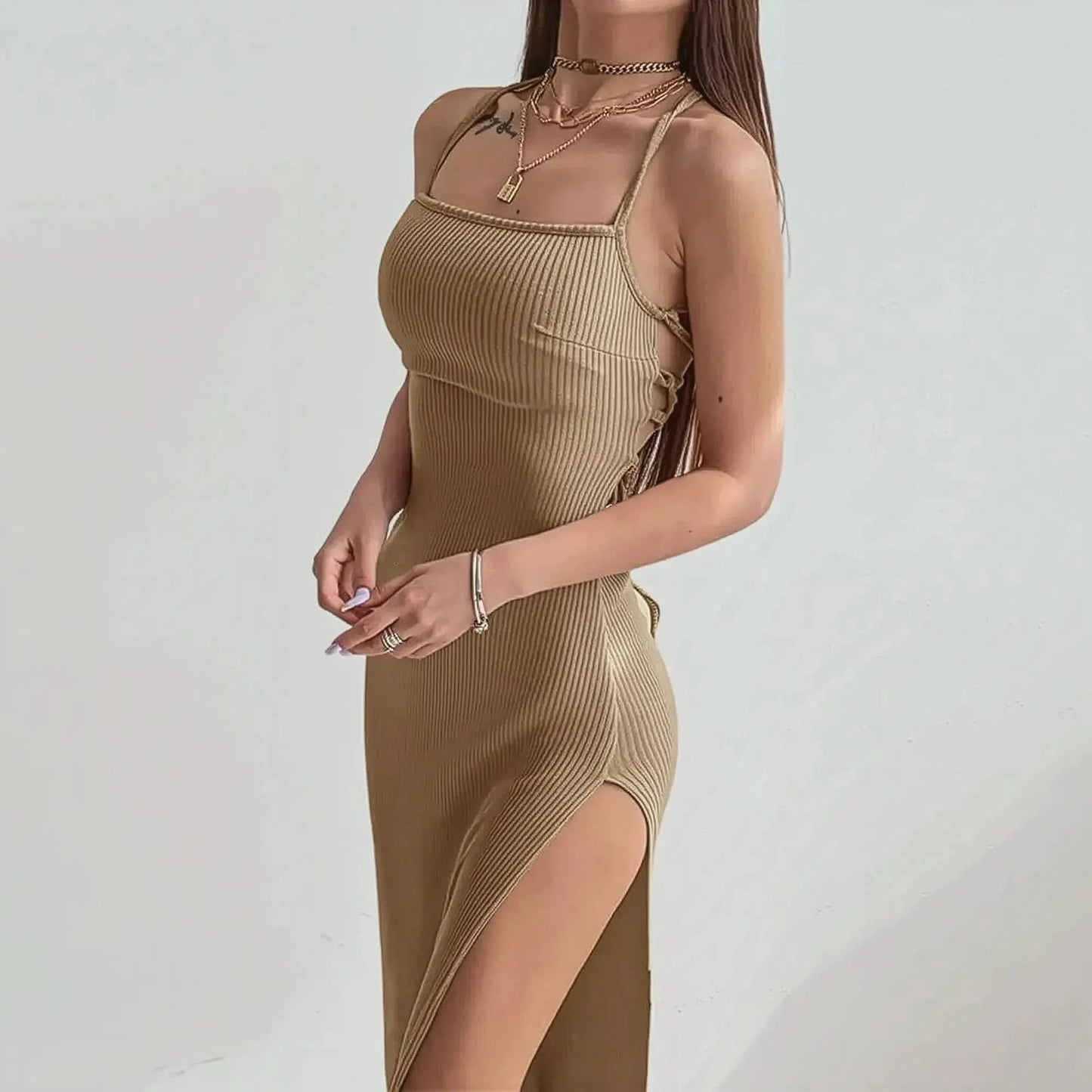 Bodycon & Décolleté Halter - Saylana