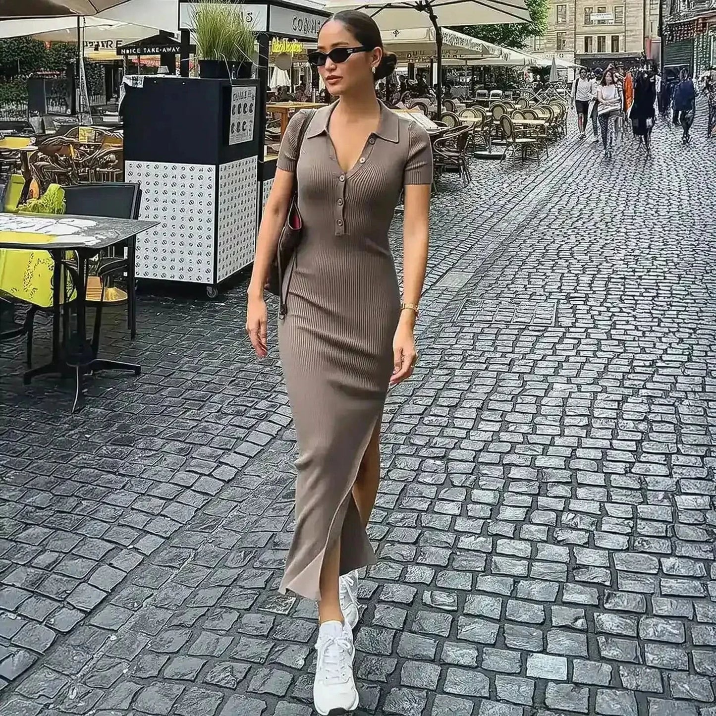 Boutonnée & Cintrée - Saylana