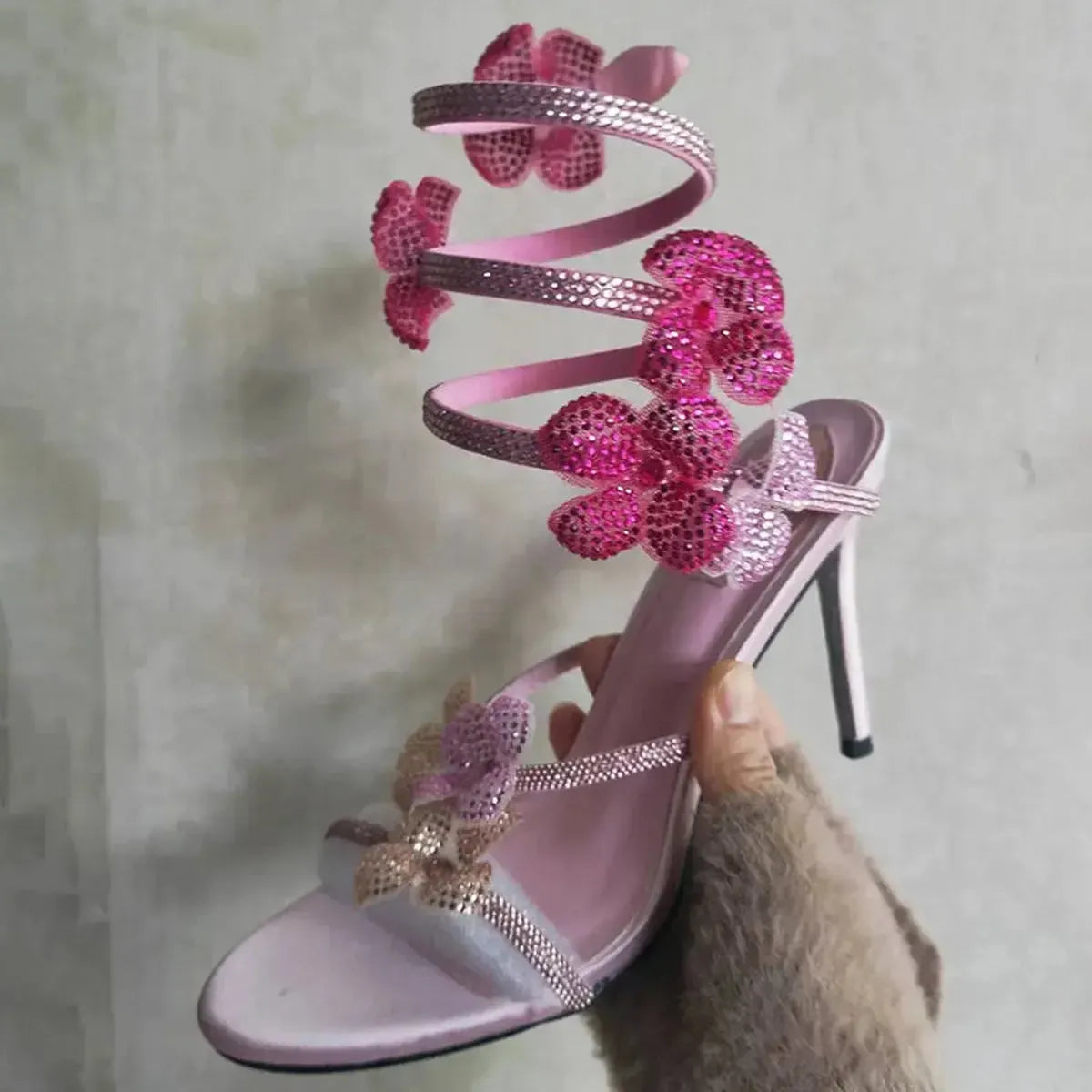 Bride Cheville Fine Style Streetwear-Saylana