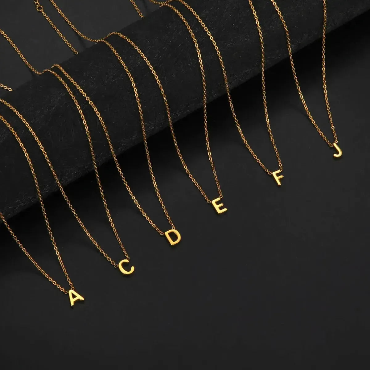 Chaîne Alphabet Dorée Personnalisée-Saylana