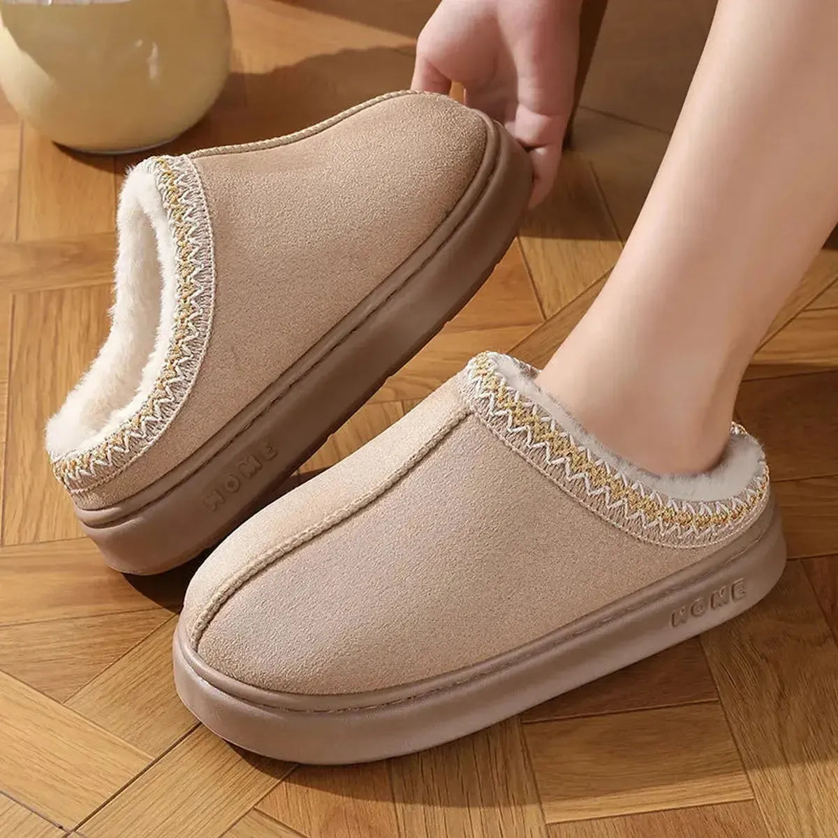 Chaussons Plateforme Fourrés Hive-Saylana