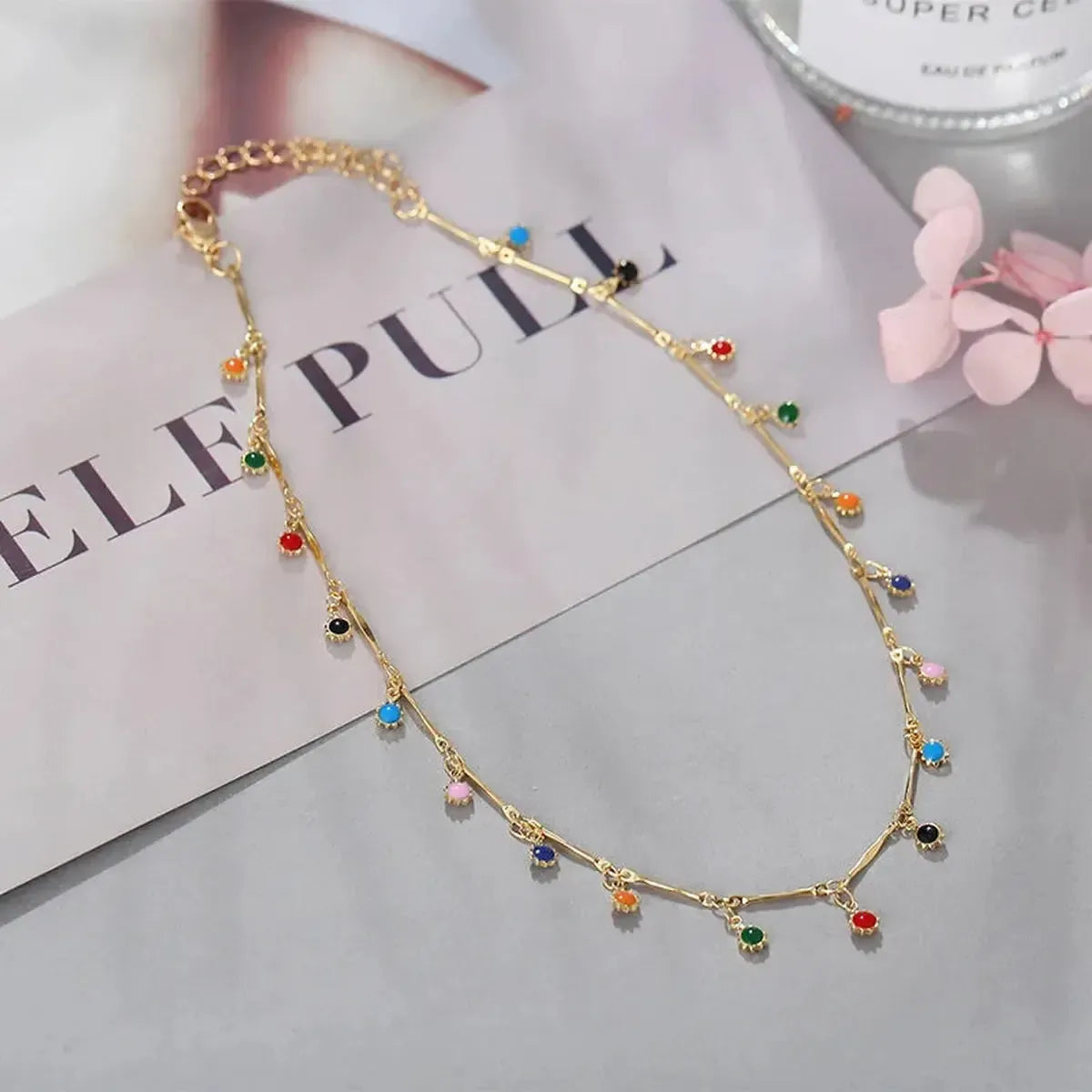Collier Pompon Couleur Bonbon-Saylana