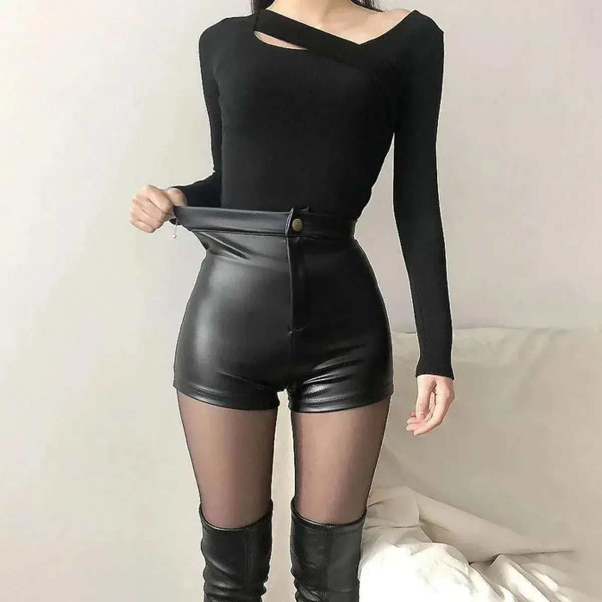 Coupe sexy, allure dark-Saylana