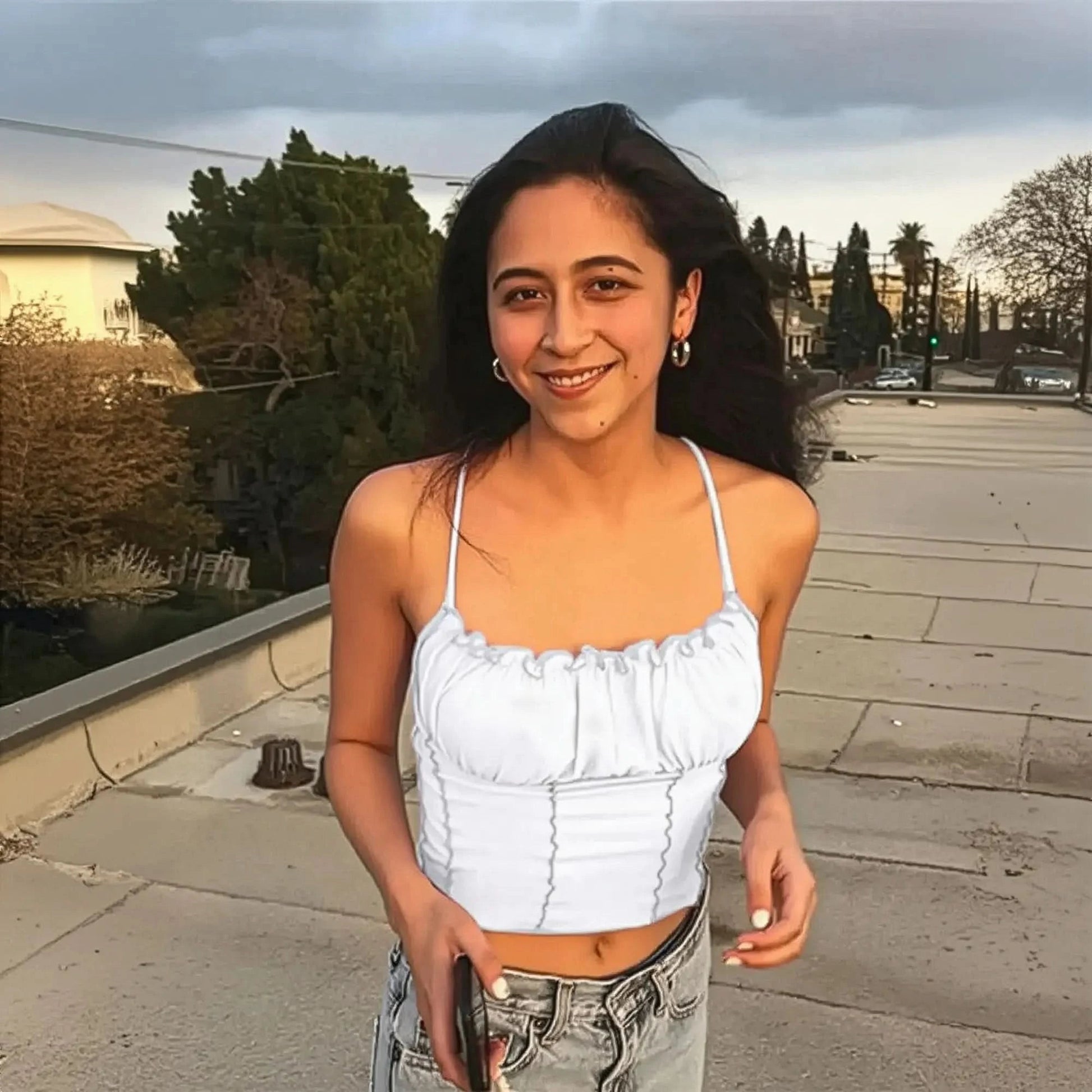 Crop slim à volants pour look estival féminin - Saylana