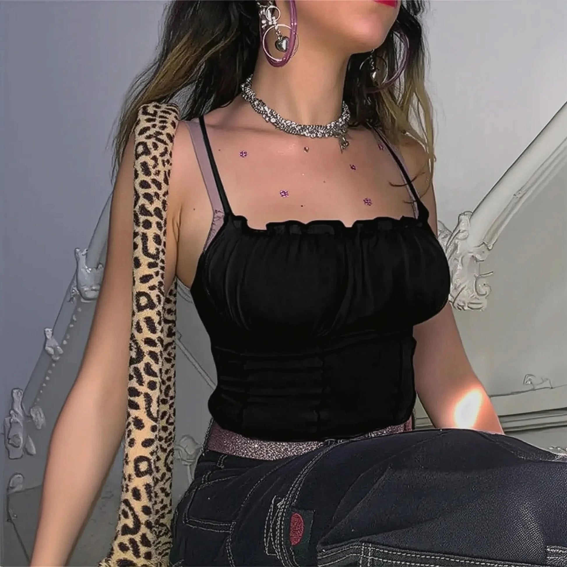 Crop slim à volants pour look estival féminin - Saylana