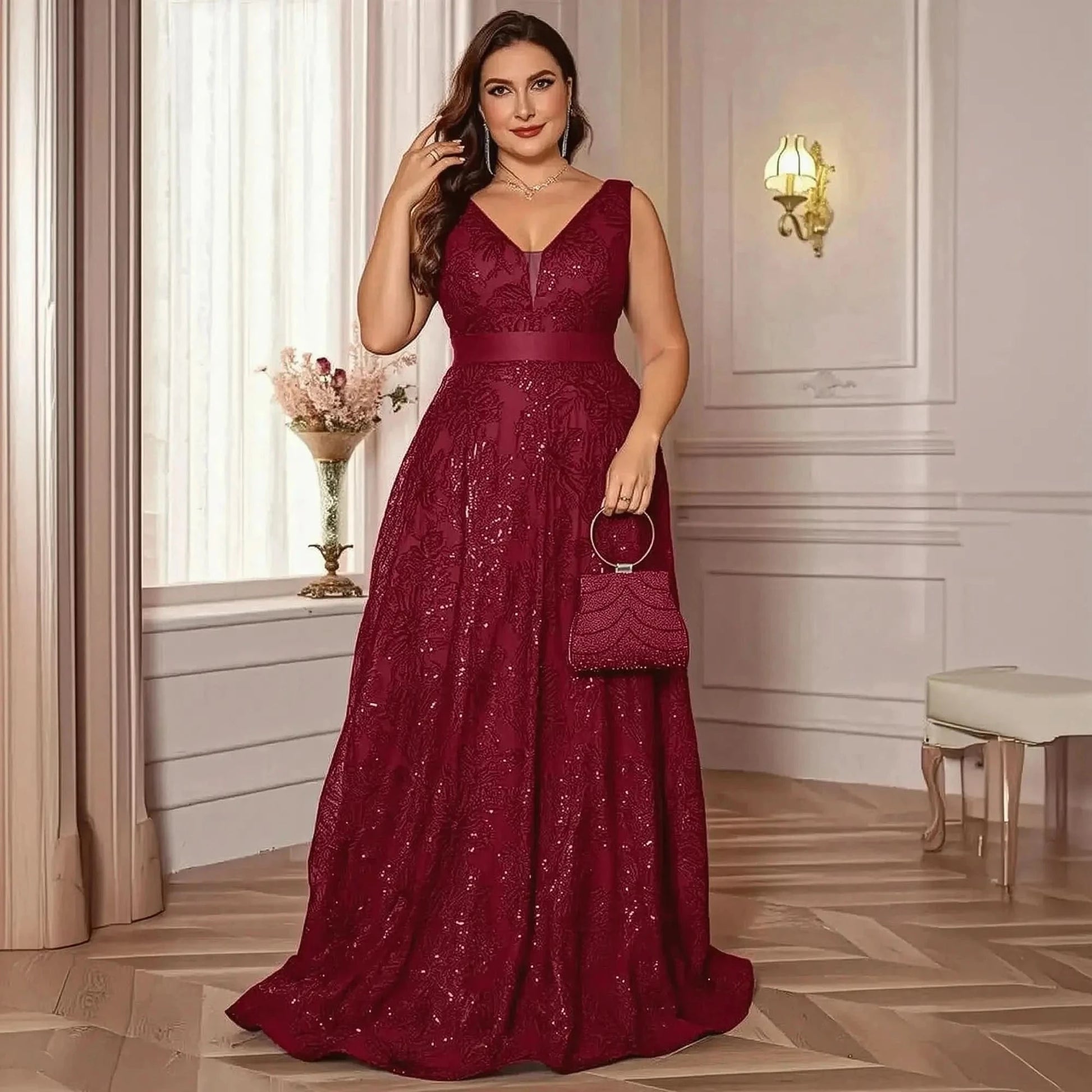 Décolleté V Profond Élégant - Saylana