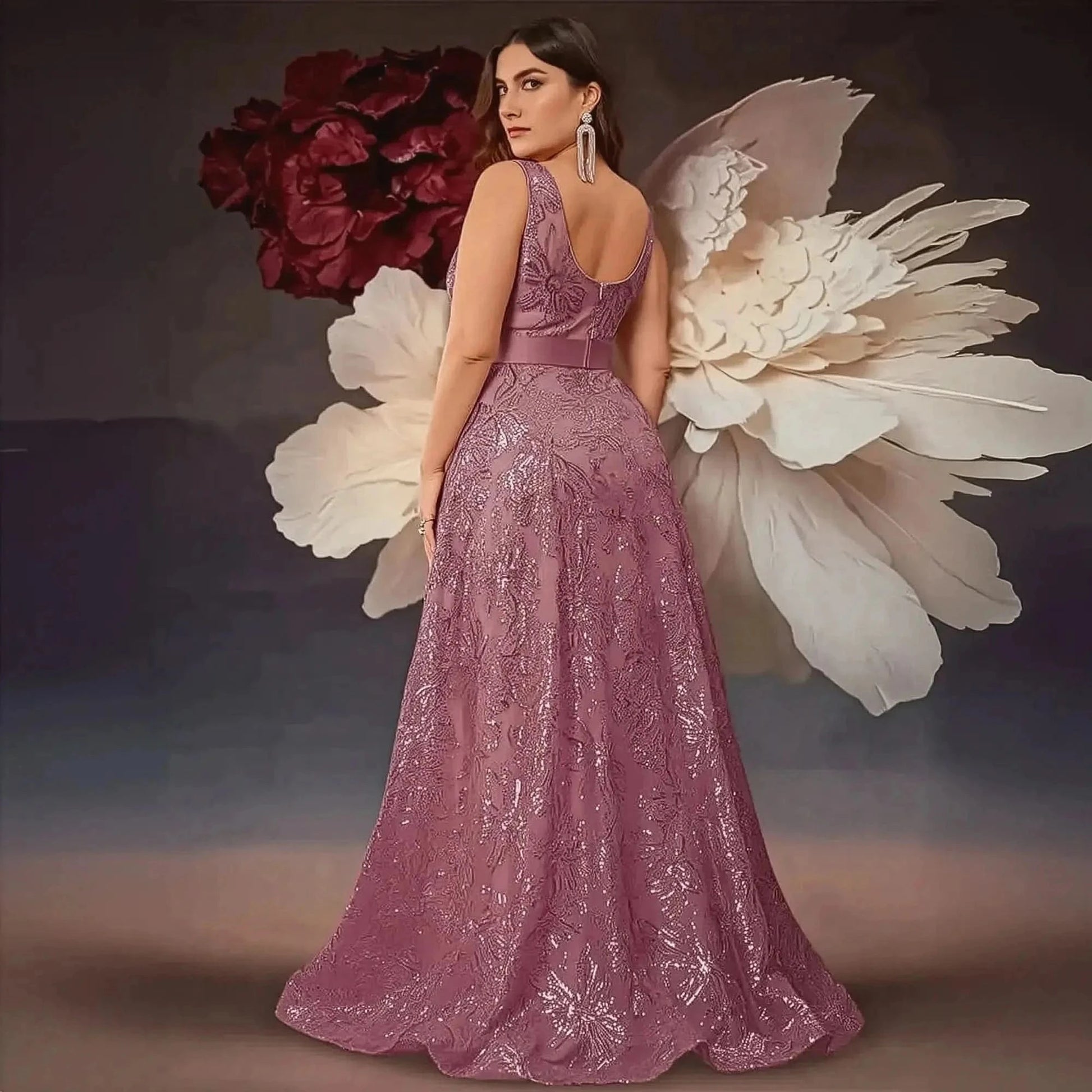 Décolleté V Profond Élégant - Saylana