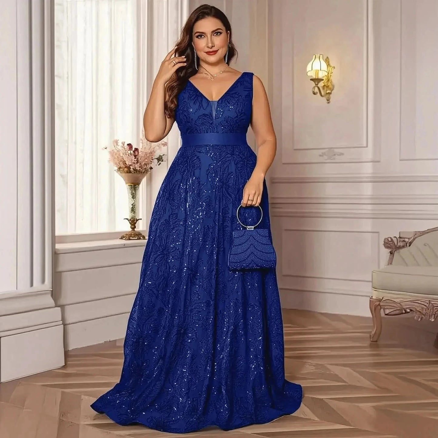 Décolleté V Profond Élégant - Saylana