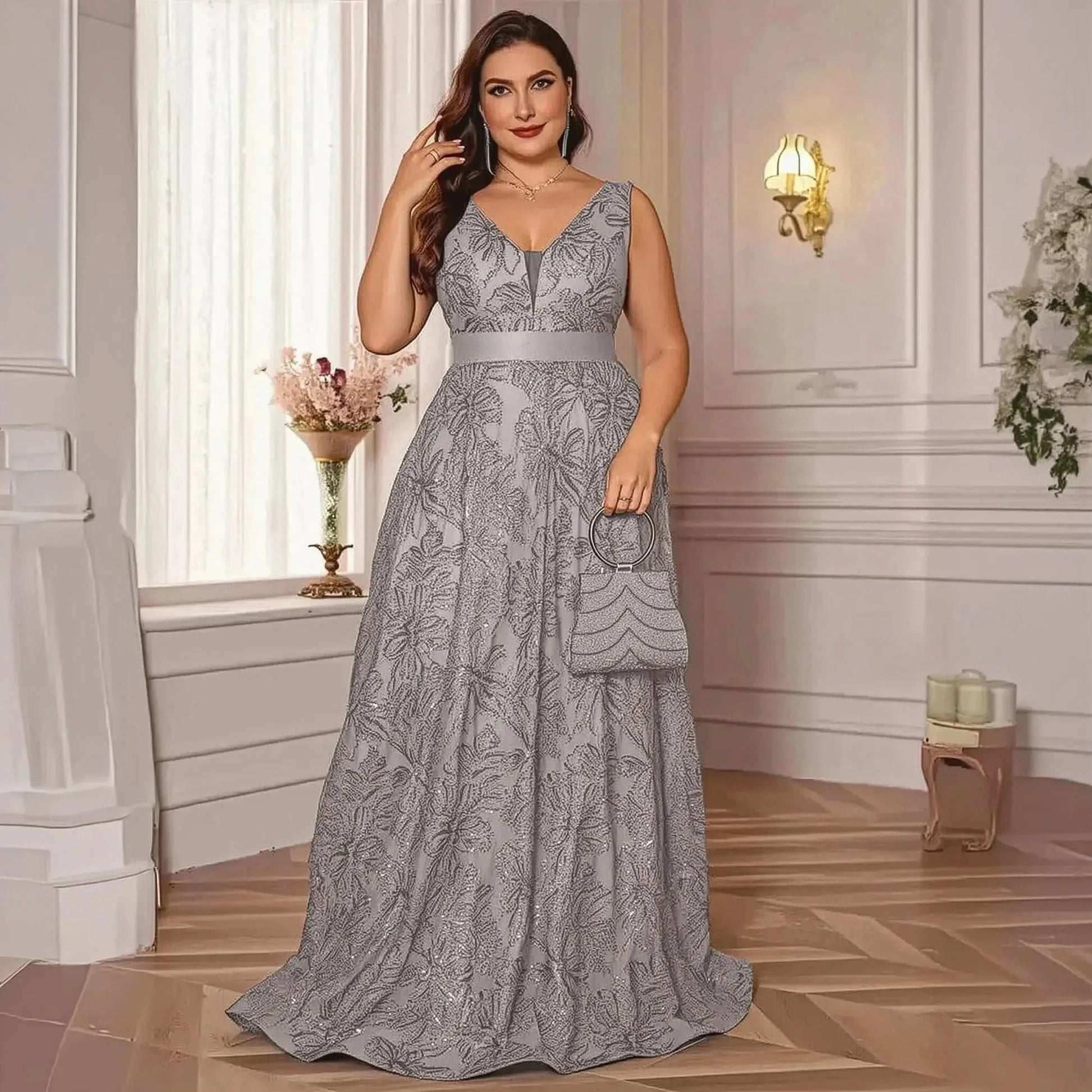 Décolleté V Profond Élégant - Saylana