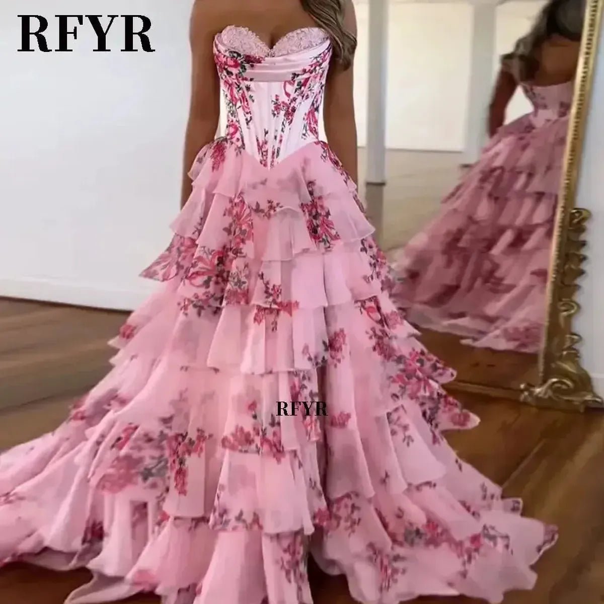 Élégante Tenue de Bal Plissée-Saylana