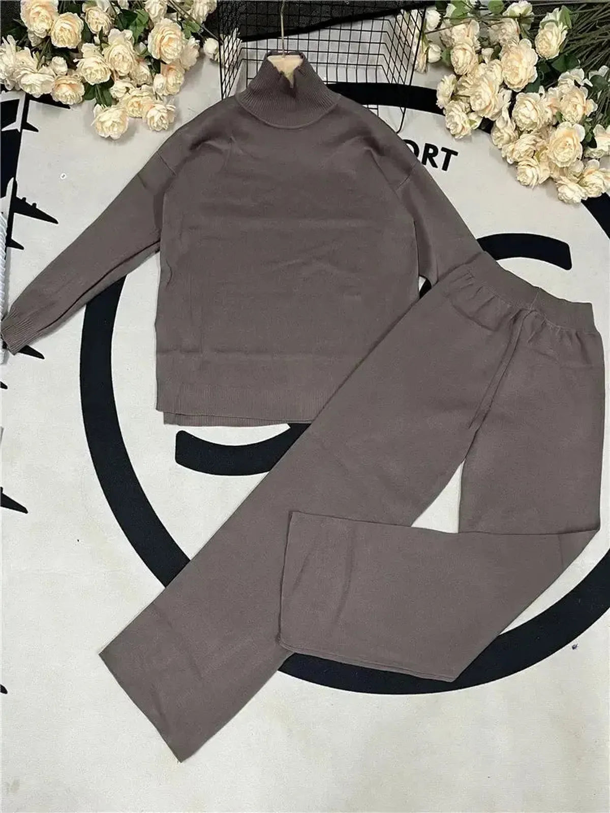 Ensemble Tricoté Femme : Col Roulé + Pantalon Droit-Saylana