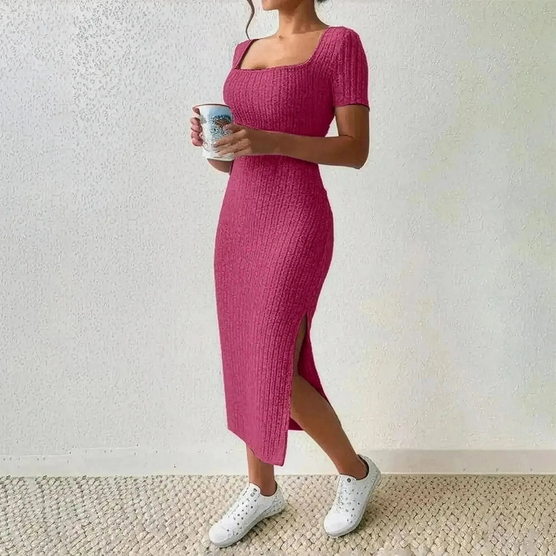 Été Chic : Robe Cintrée Mi - Longue - Saylana