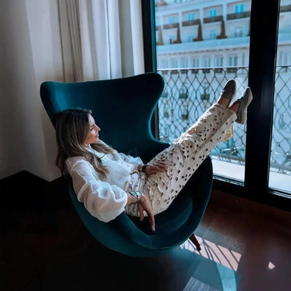 Fleurs Découpées & Style Élégant - Saylana