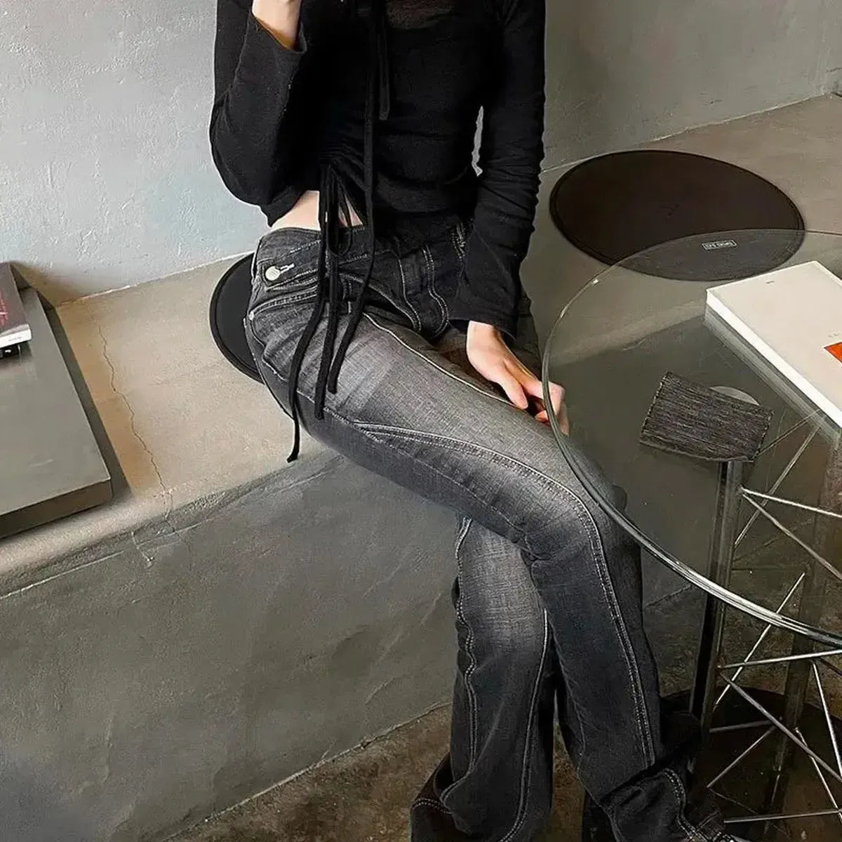 Jean flare noir asymétrique effet usé-Saylana