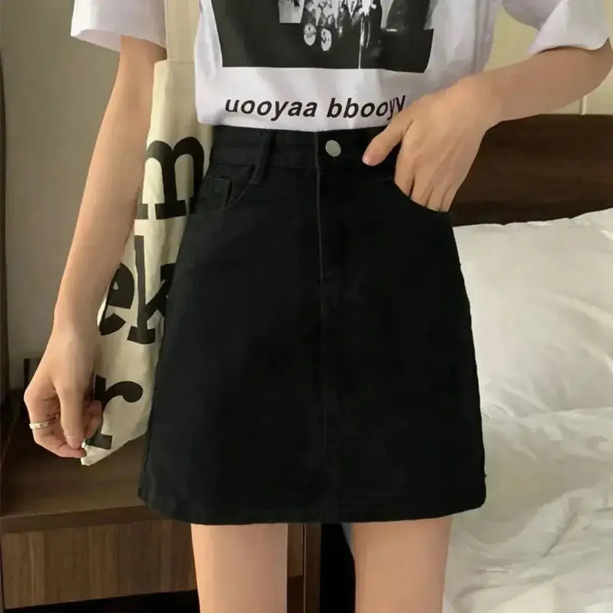Jupe Courte Denim Cintrée Look Estival-Saylana