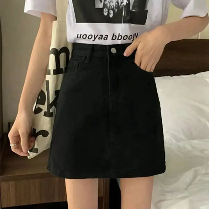 Jupe Courte Denim Cintrée Look Estival-Saylana