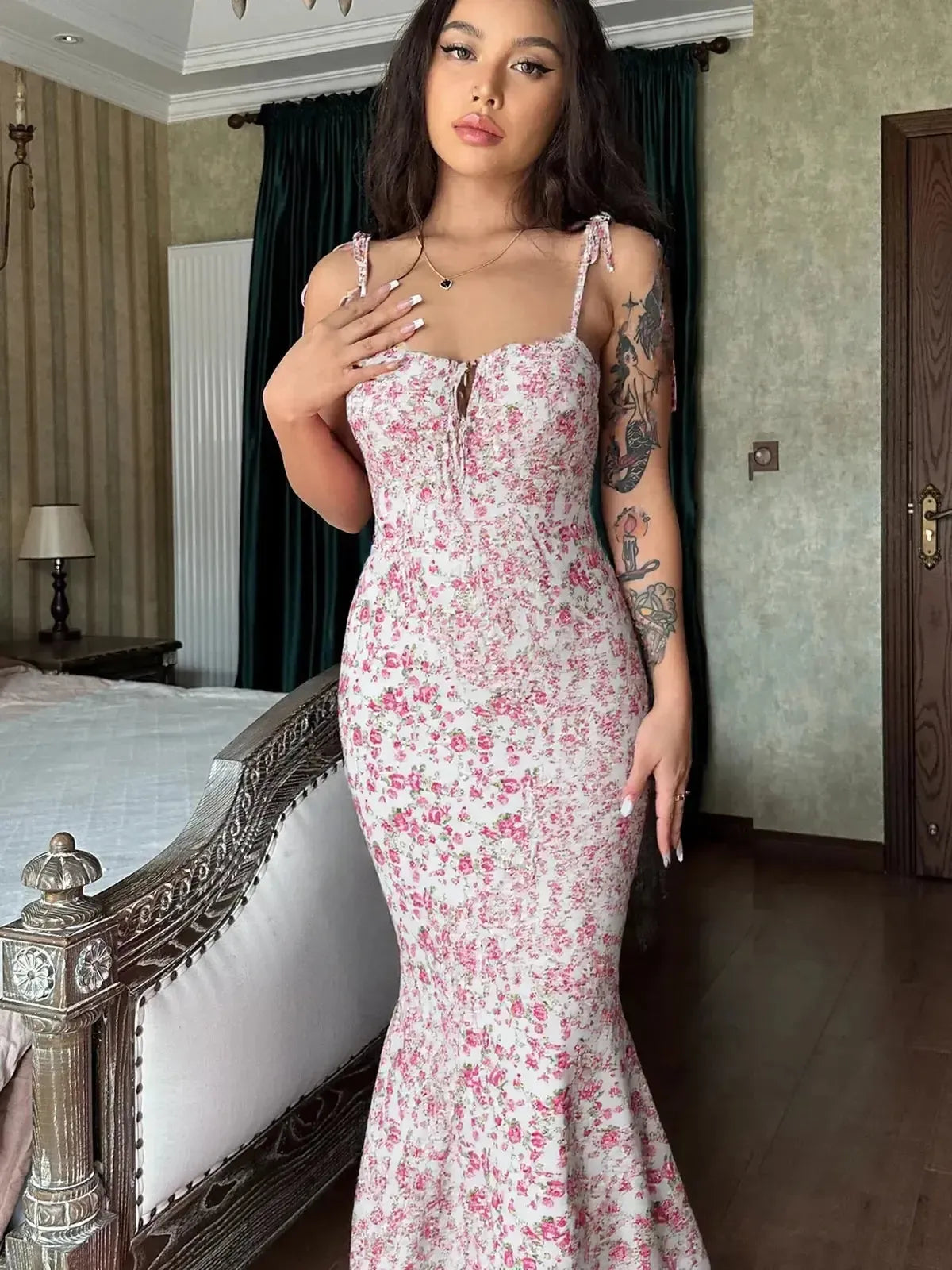 Lace-Up Bodycon Été Chic-Saylana