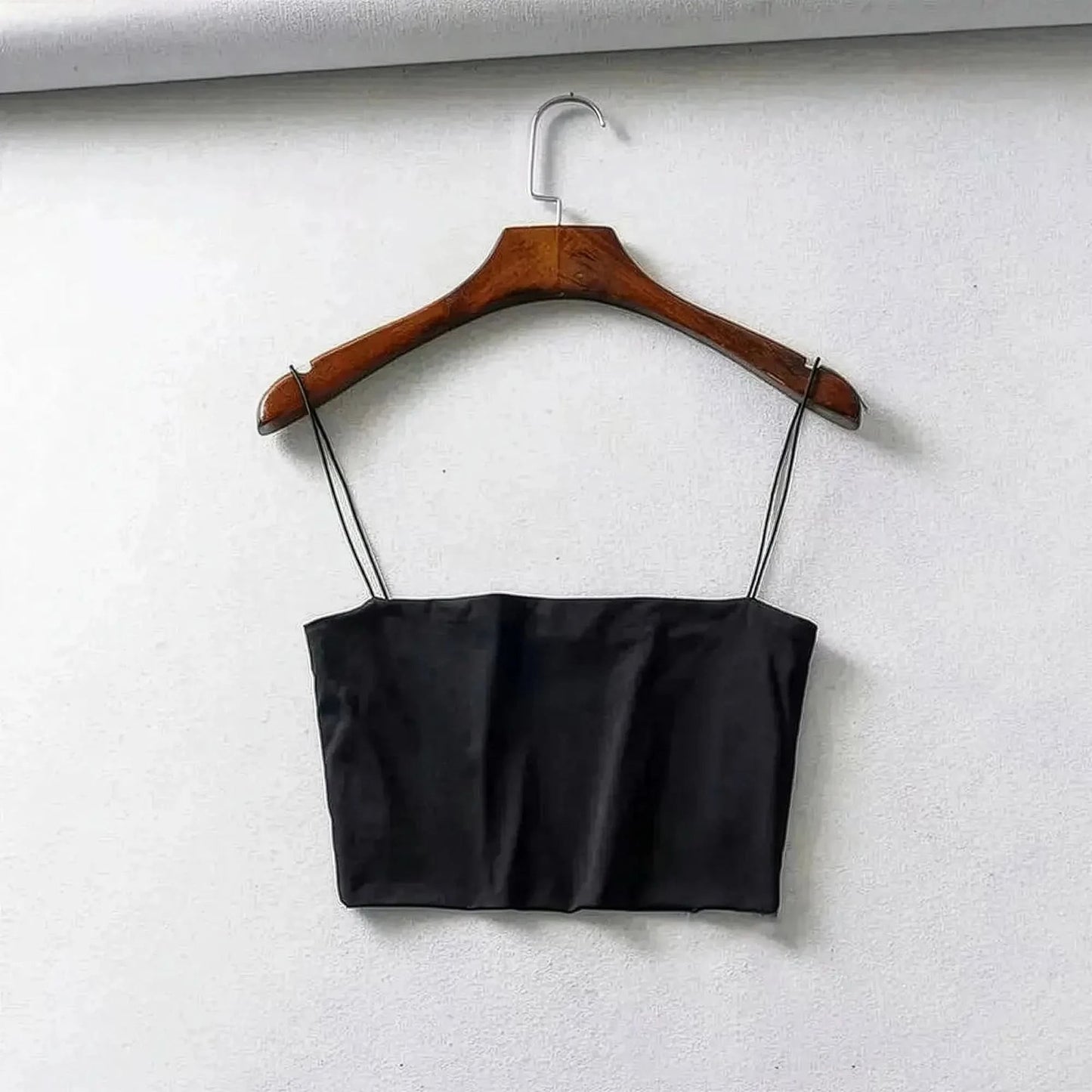 Look estival ajusté au style minimaliste - Saylana