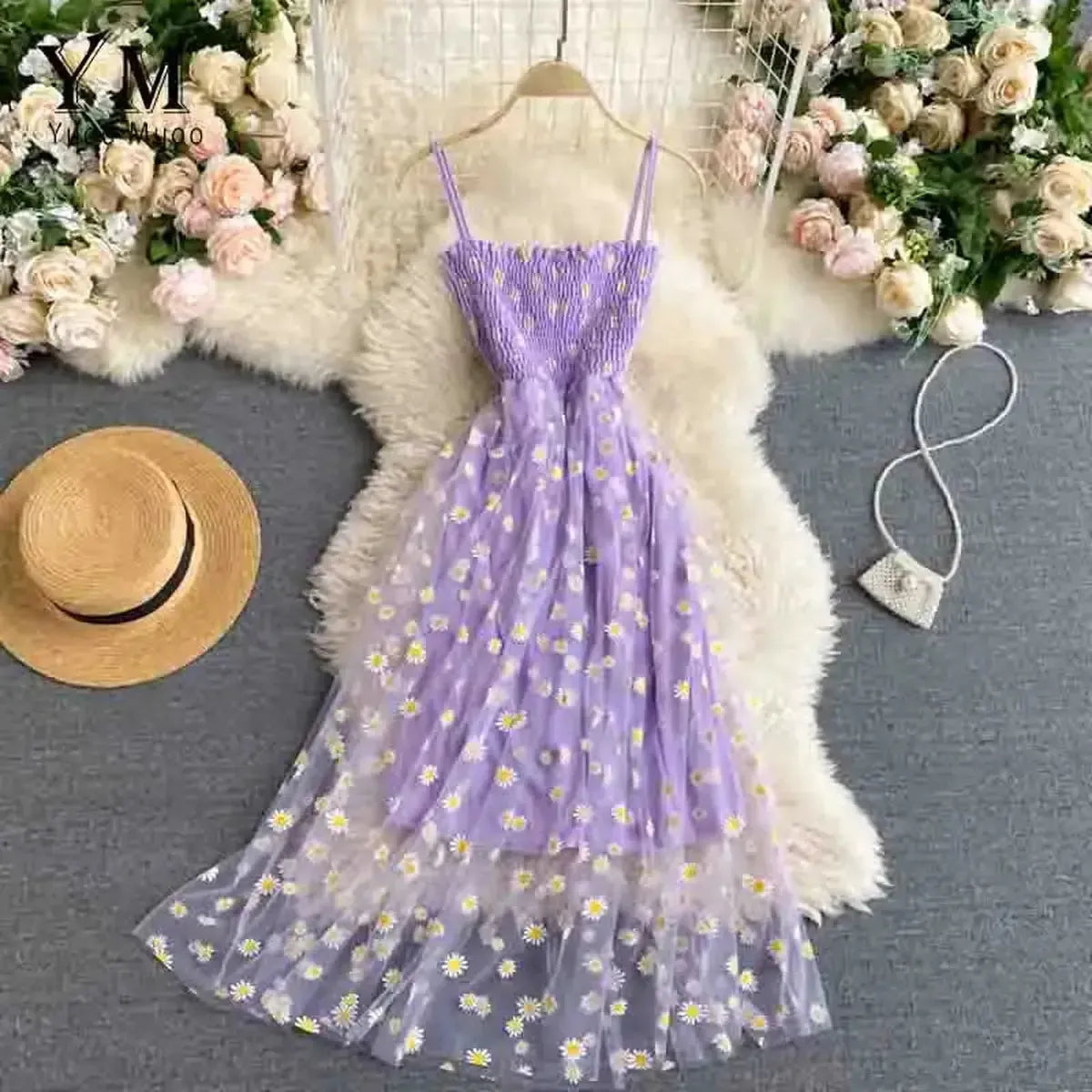 Look Été Vacances : Bretelles & Motif Marguerites-Saylana