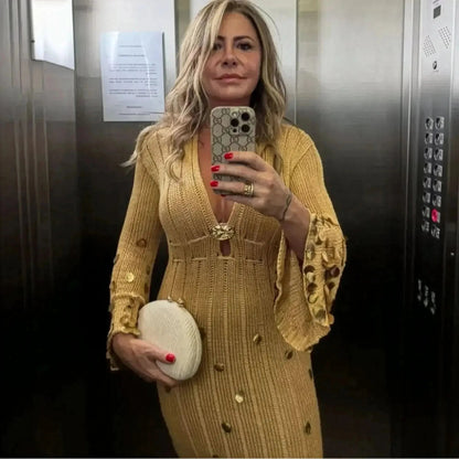 Maxi Dress Brillante : Décolleté & Lacets - Saylana