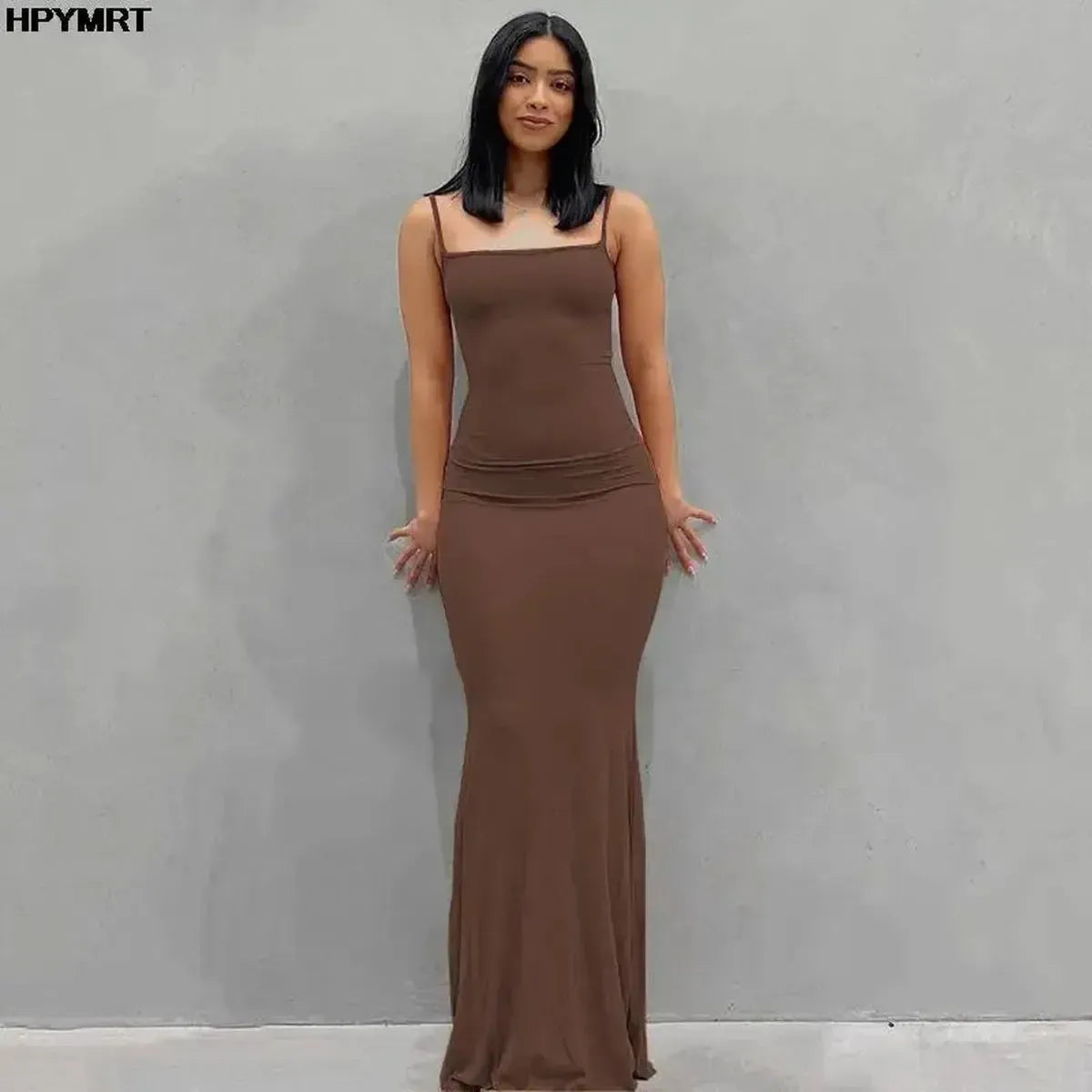 Maxi Dress Élégante : Slim & Brillante-Saylana