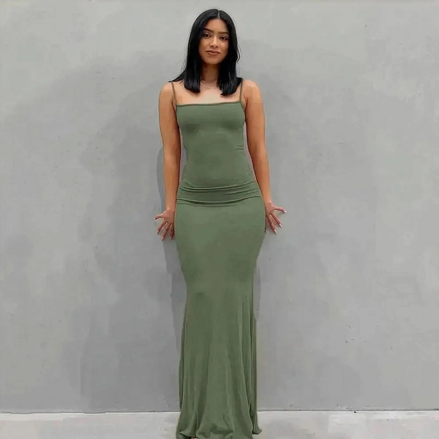 Maxi Dress Élégante : Slim & Brillante - Saylana