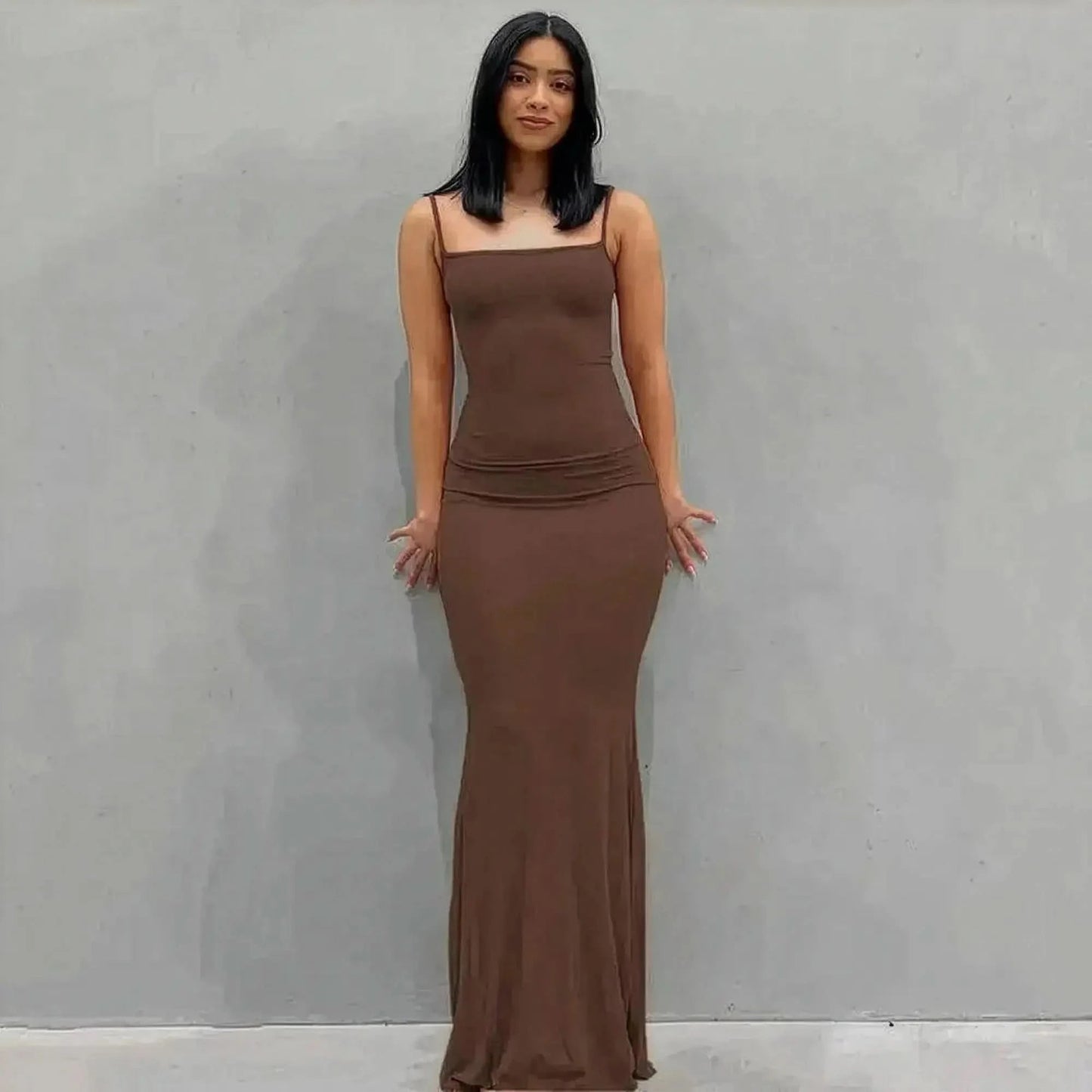 Maxi Dress Élégante : Slim & Brillante - Saylana