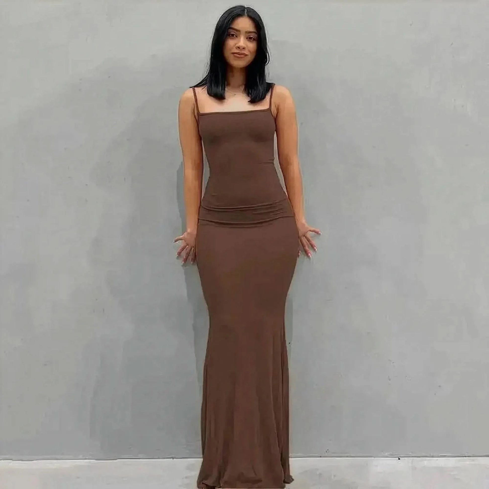 Maxi Dress Élégante : Slim & Brillante - Saylana