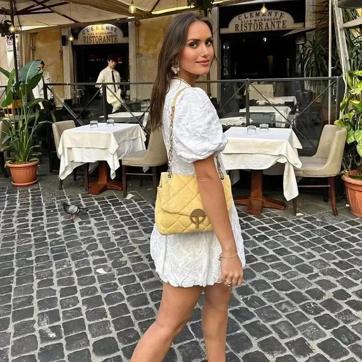 Mini Robe Brodée Élégante-Saylana