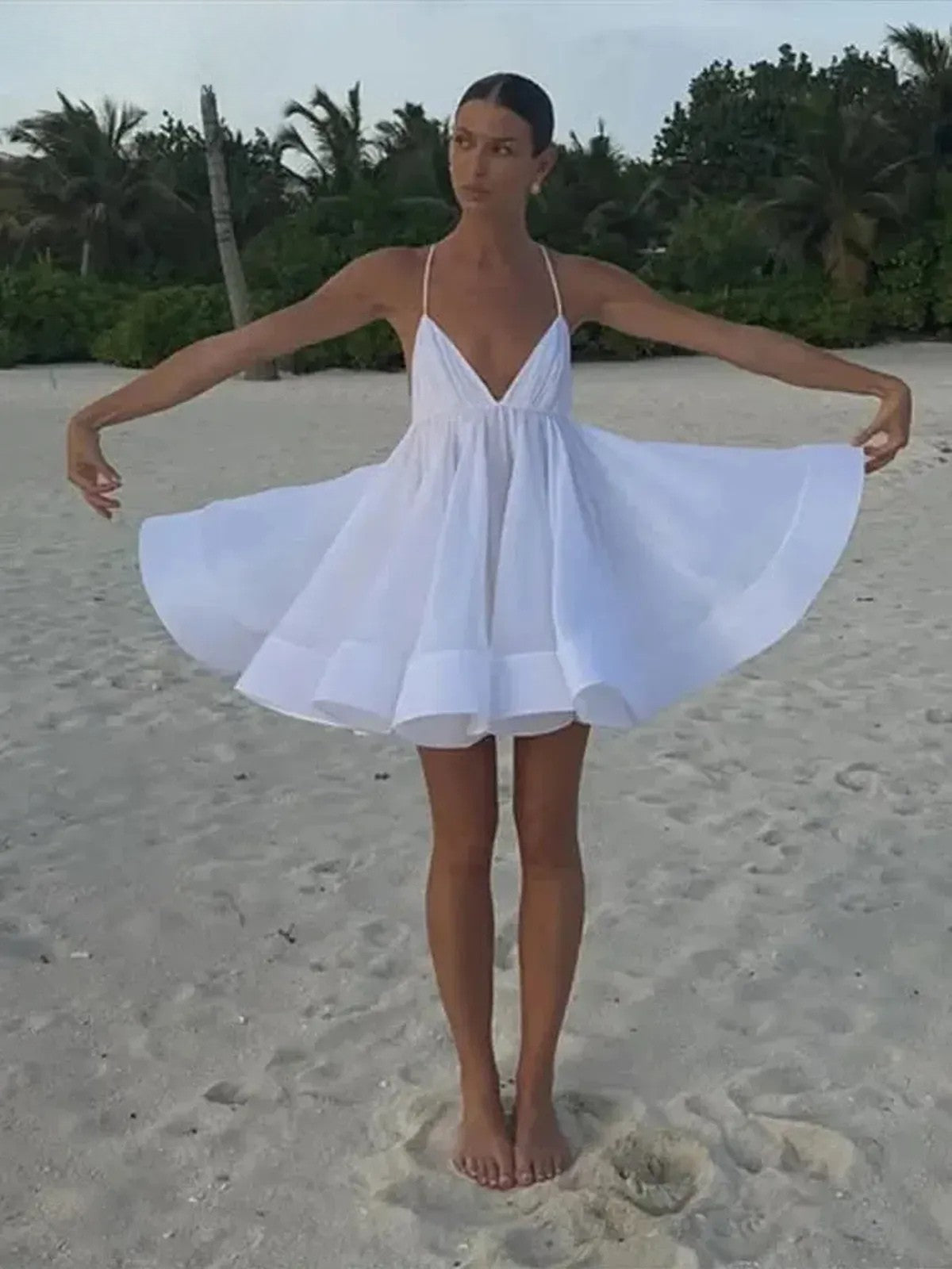 Mini Robe Évasée Sans Manches-Saylana