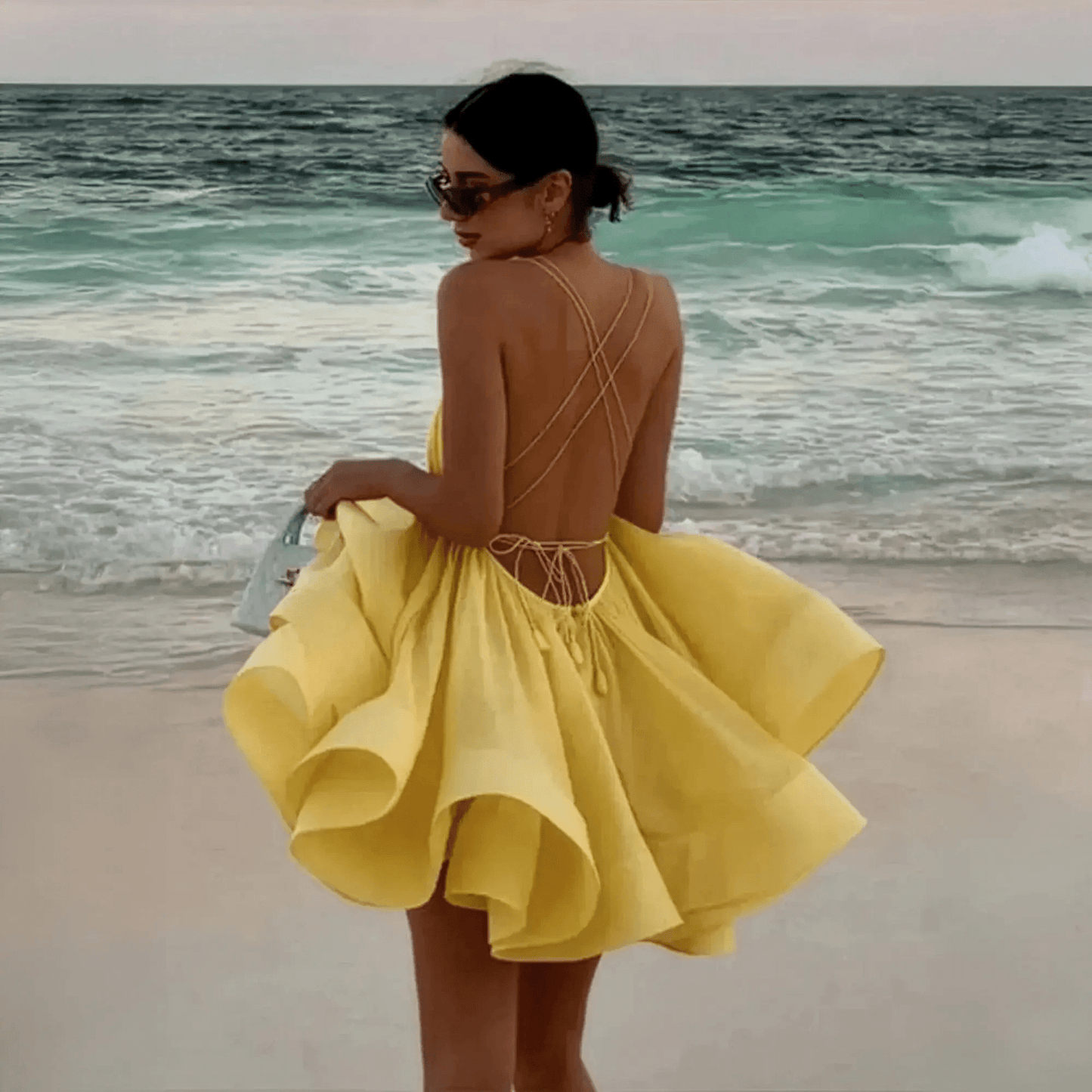 Mini Robe Évasée Sans Manches - Saylana