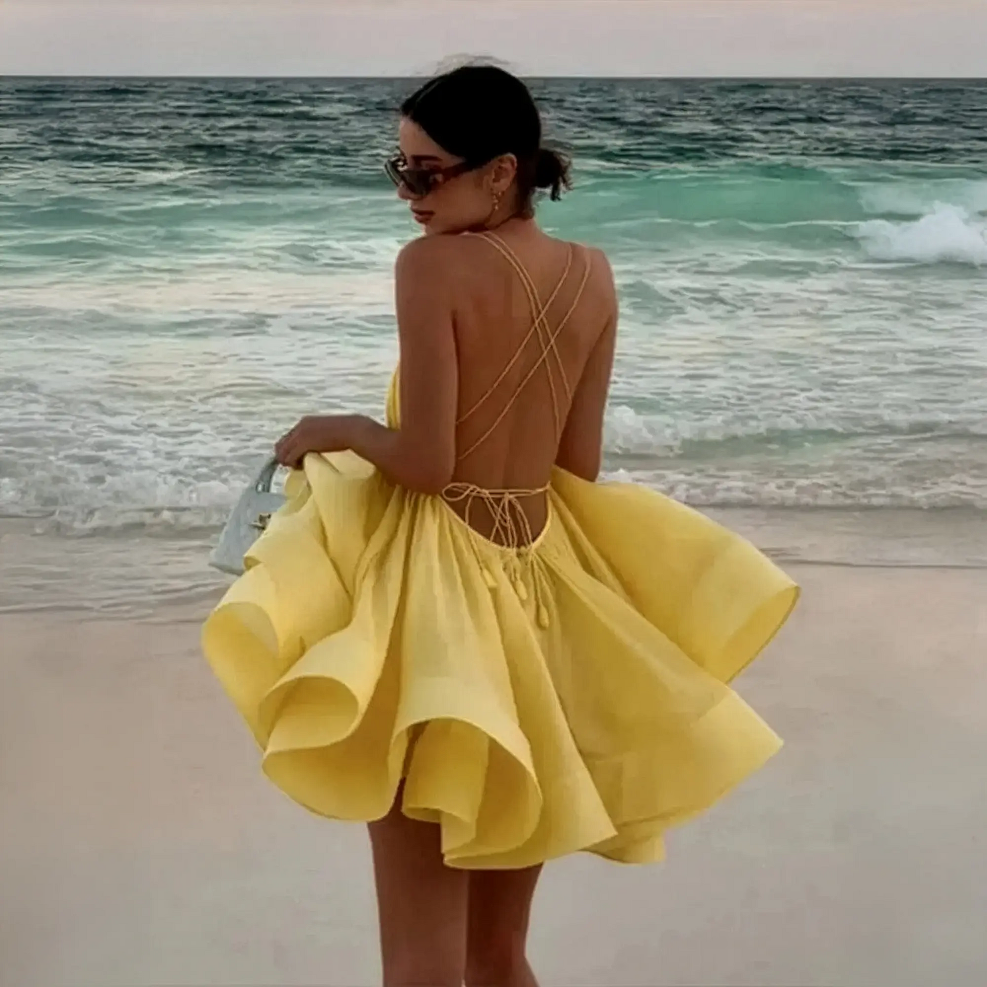 Mini Robe Évasée Sans Manches Saylana
