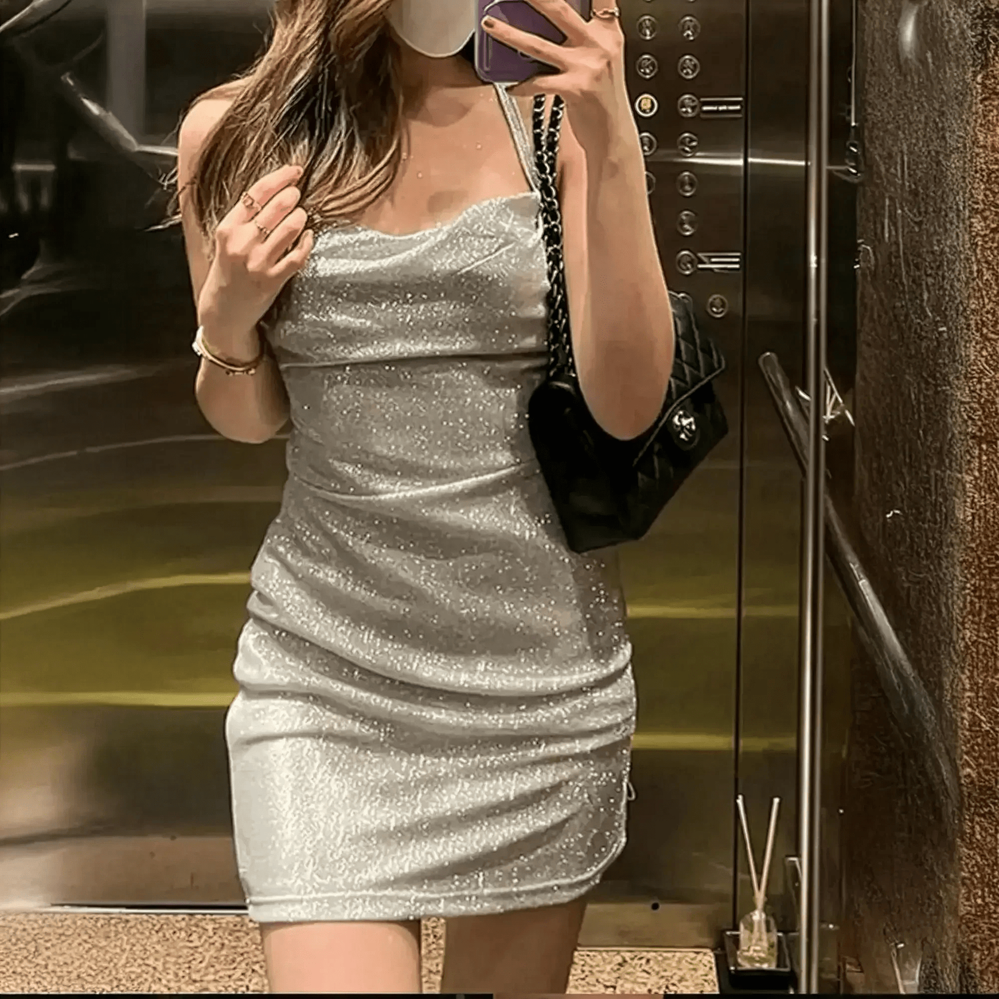 Mini Robe Y2K Pailletée Dos Nu - Saylana