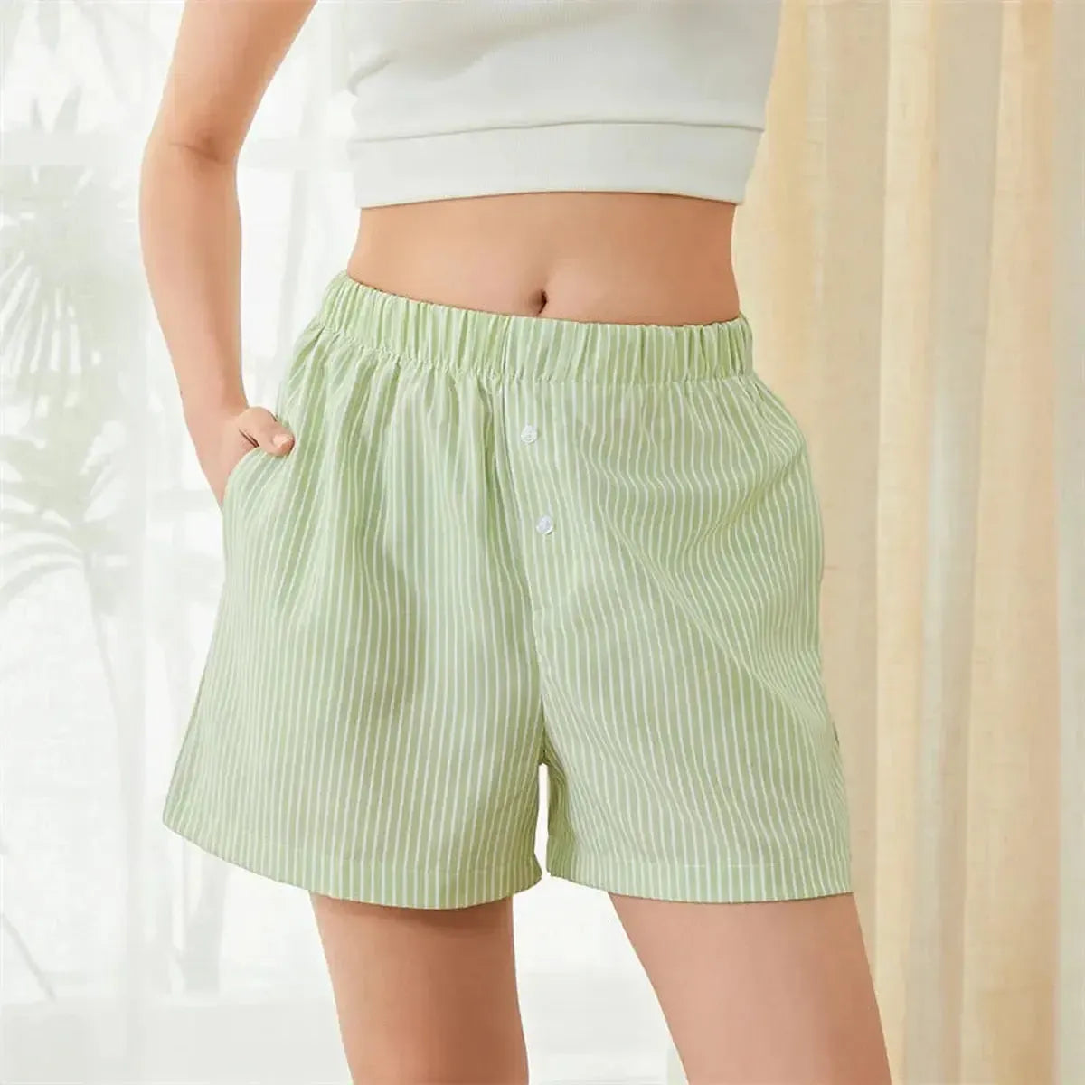 Motif à carreaux Y2K pour un look nuit cosy-Saylana
