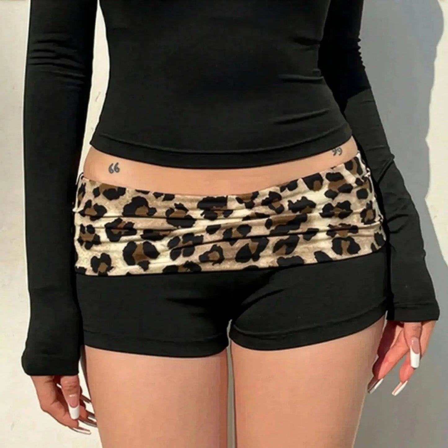 Motif léopard patchwork pour look Y2K affirmé - Saylana