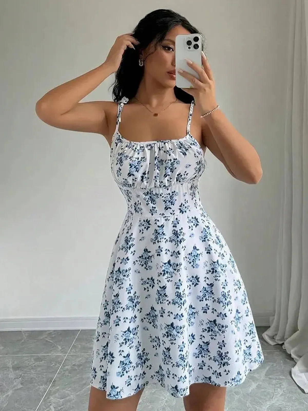 Robe Courte Fleurie Bretelles-Saylana