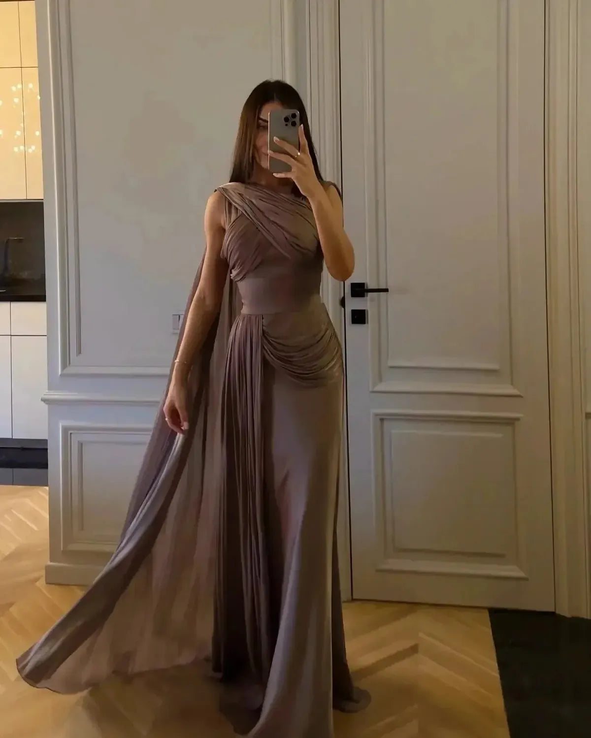 Robe de Soirée Satinée Plissée-Saylana