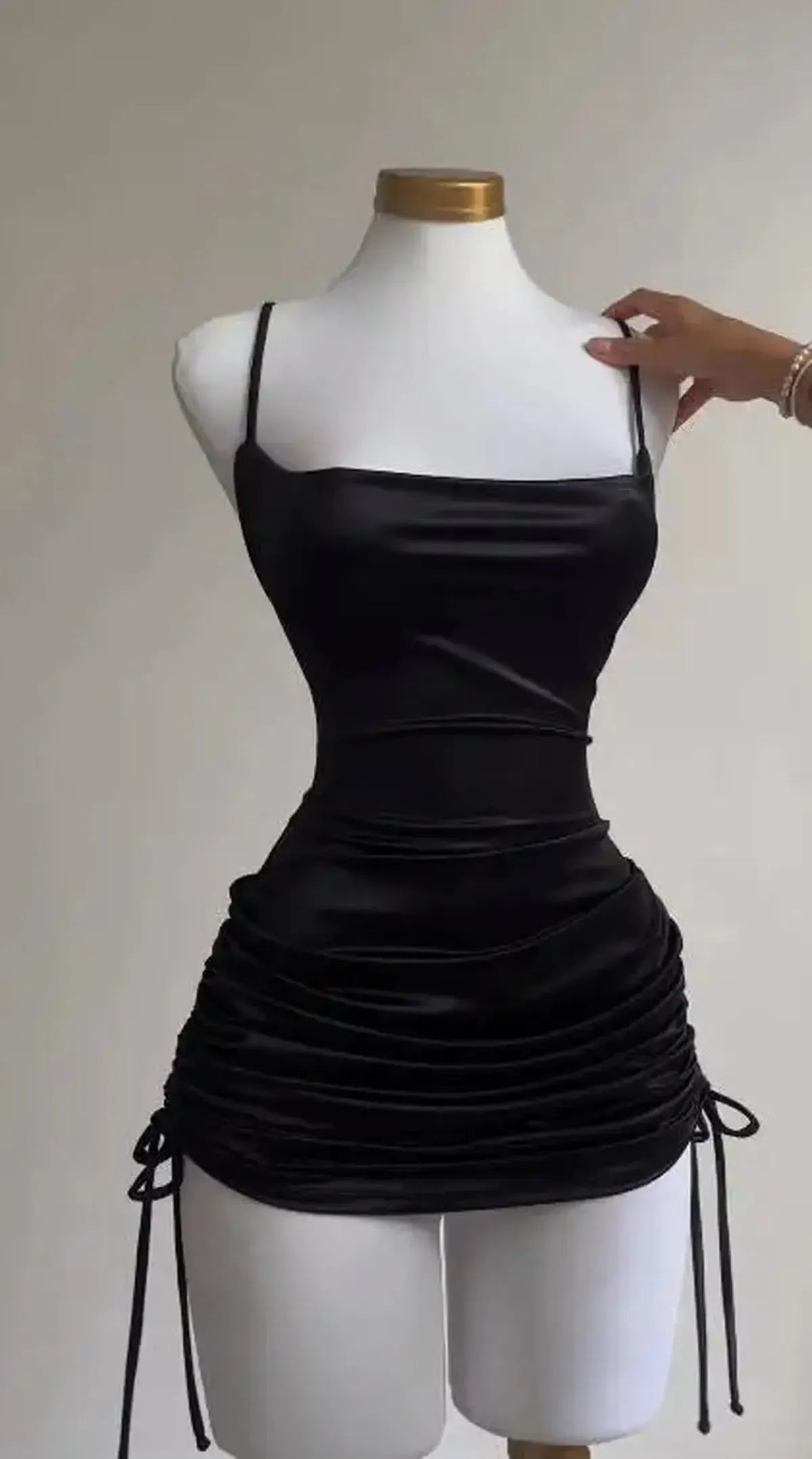 Robe dos nu lacets été-Saylana