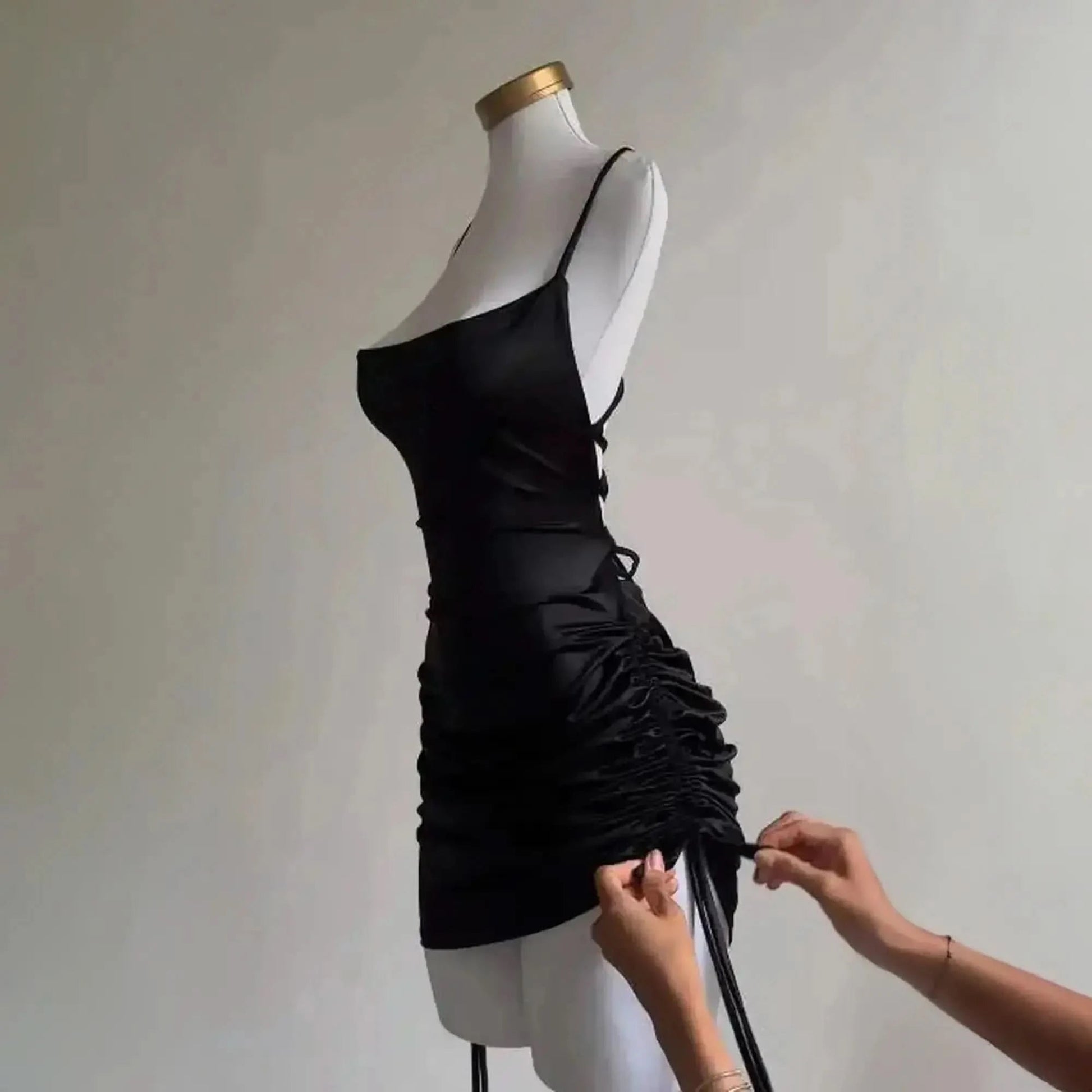 Robe dos nu lacets été - Saylana