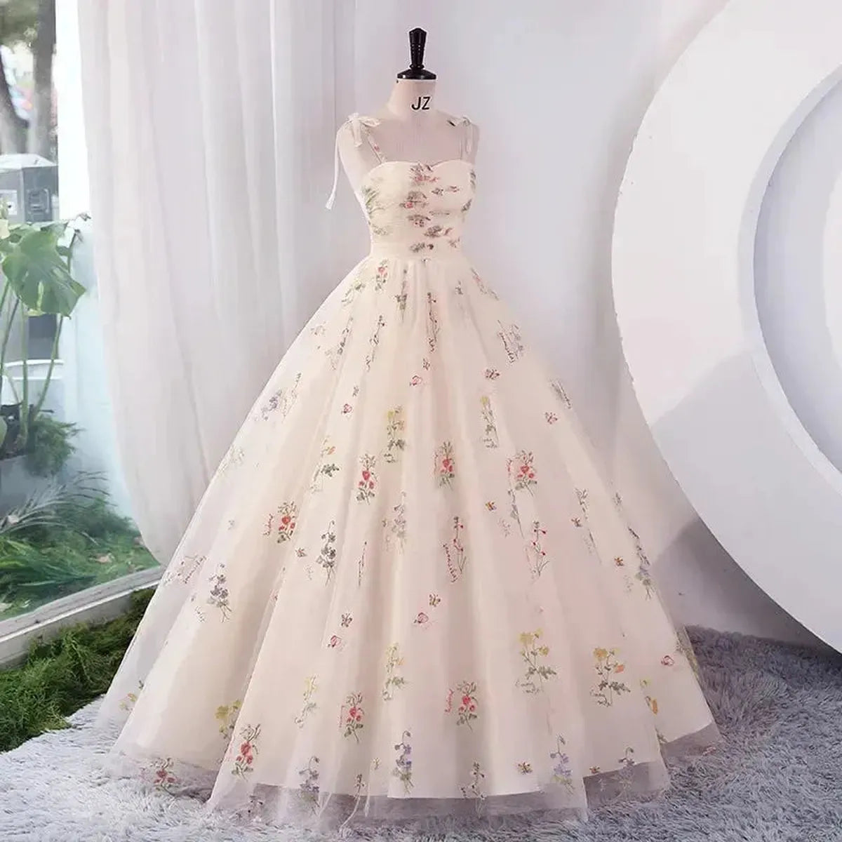 Robe Élégante d’Été pour Mariage et Réception-Saylana